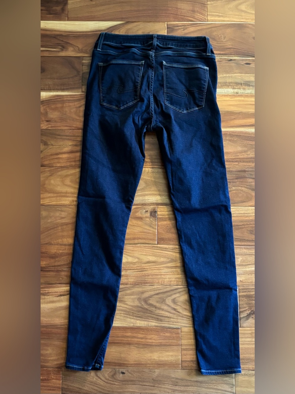 Silver Robson Skinny Jeans Dark Wash Size 30 - Picture 4 of 5